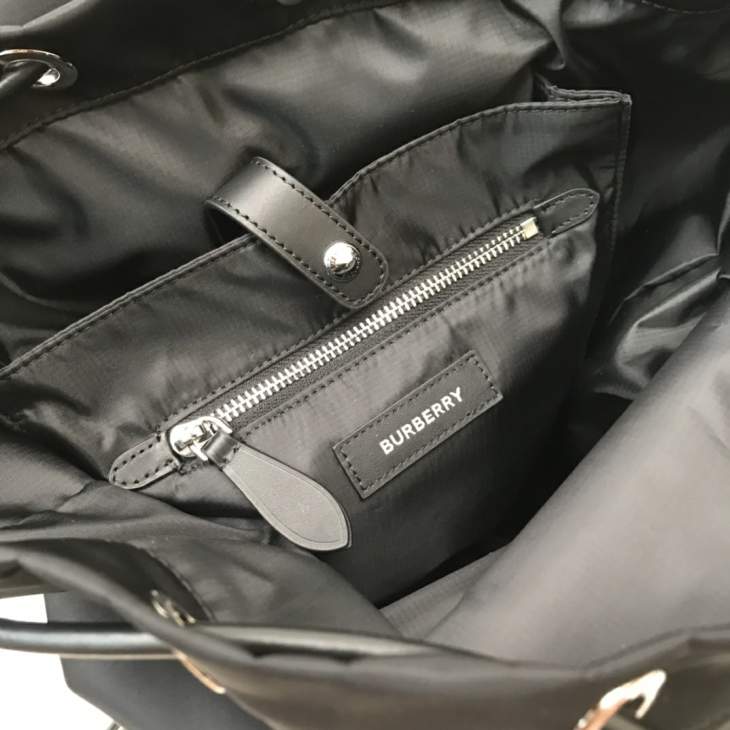 Picture of Burberry Mens Bags _SKUfw159413046fw